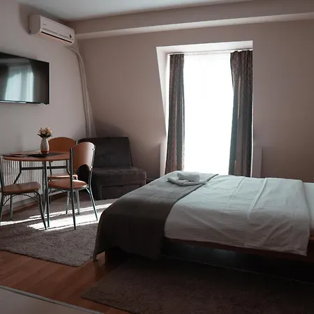 Topcider 2* بلغراد