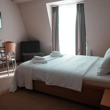Topcider Hotel