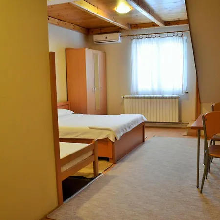 Hotel Topcider