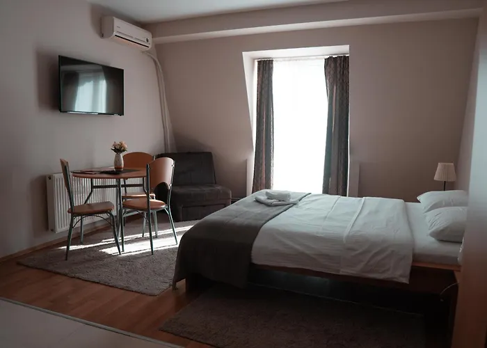 Topcider 2* Белград