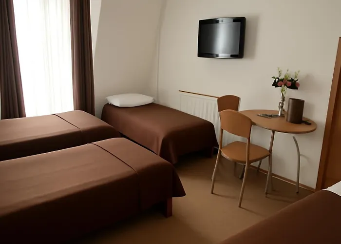 Topcider 2* Белград